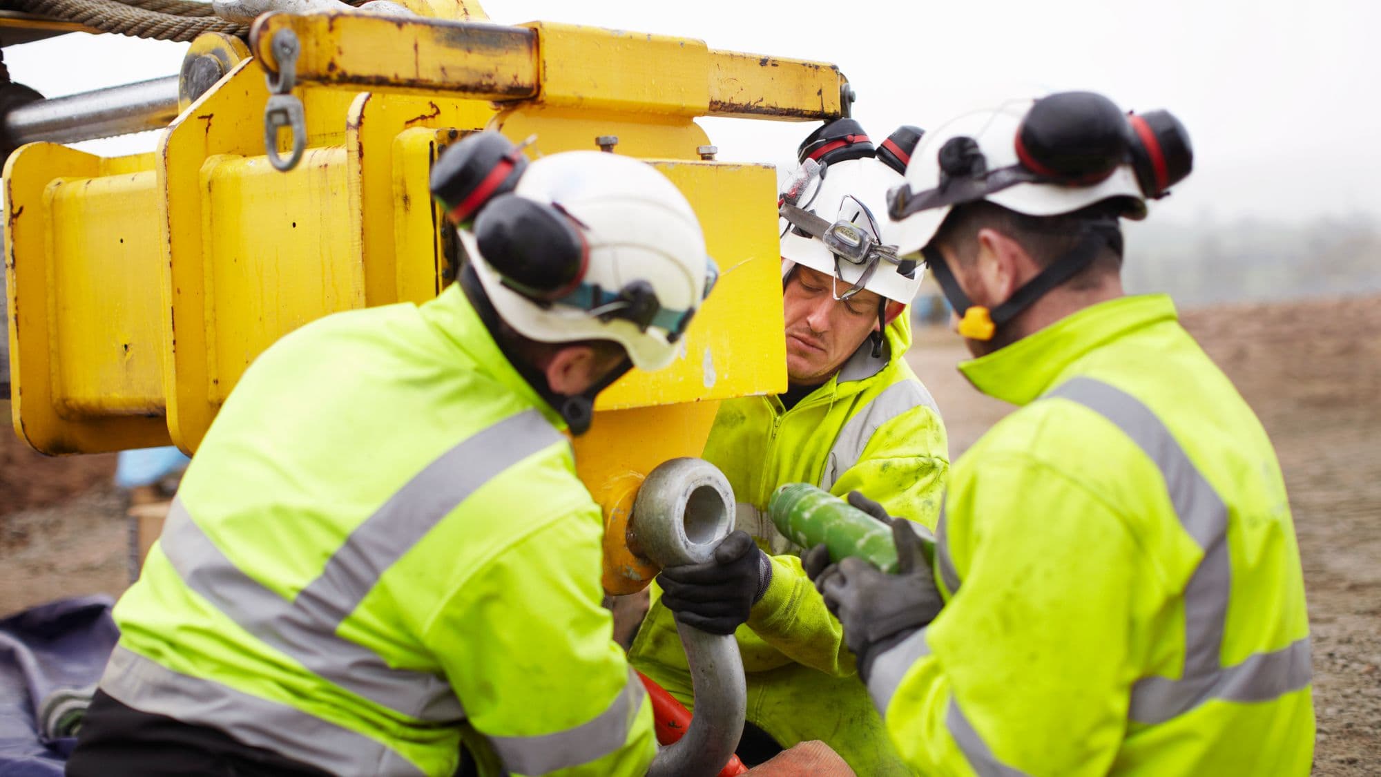 Construction workers carrying out site work under CDM 2015